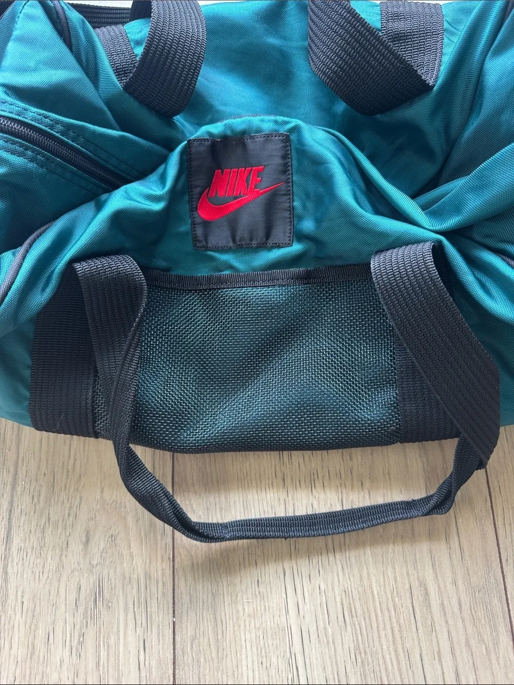 Vintage Nike Small Duffel Bag Green Black Red Long Strap Handles Full Zip